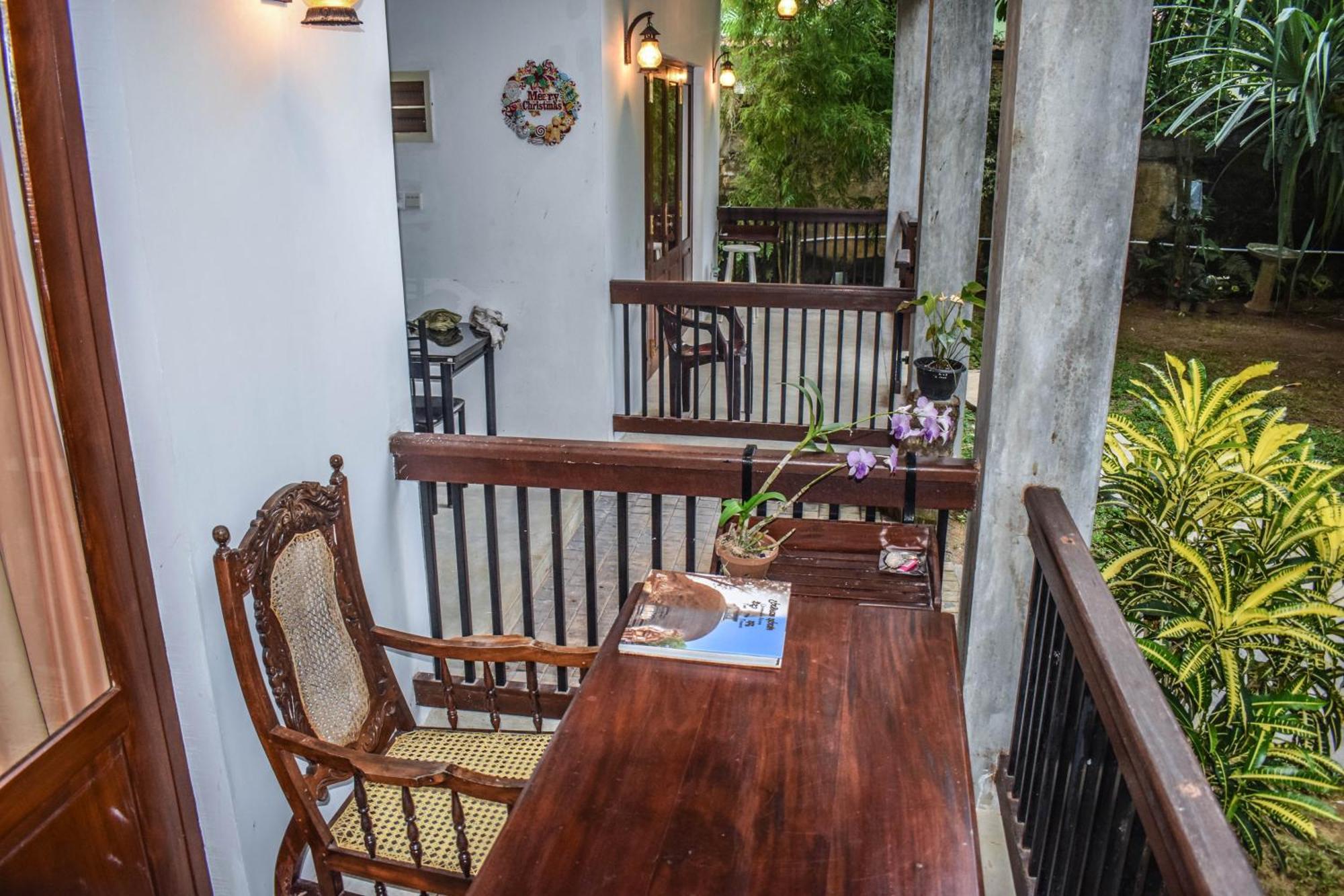 Lawrence Villa Weligama Exterior foto