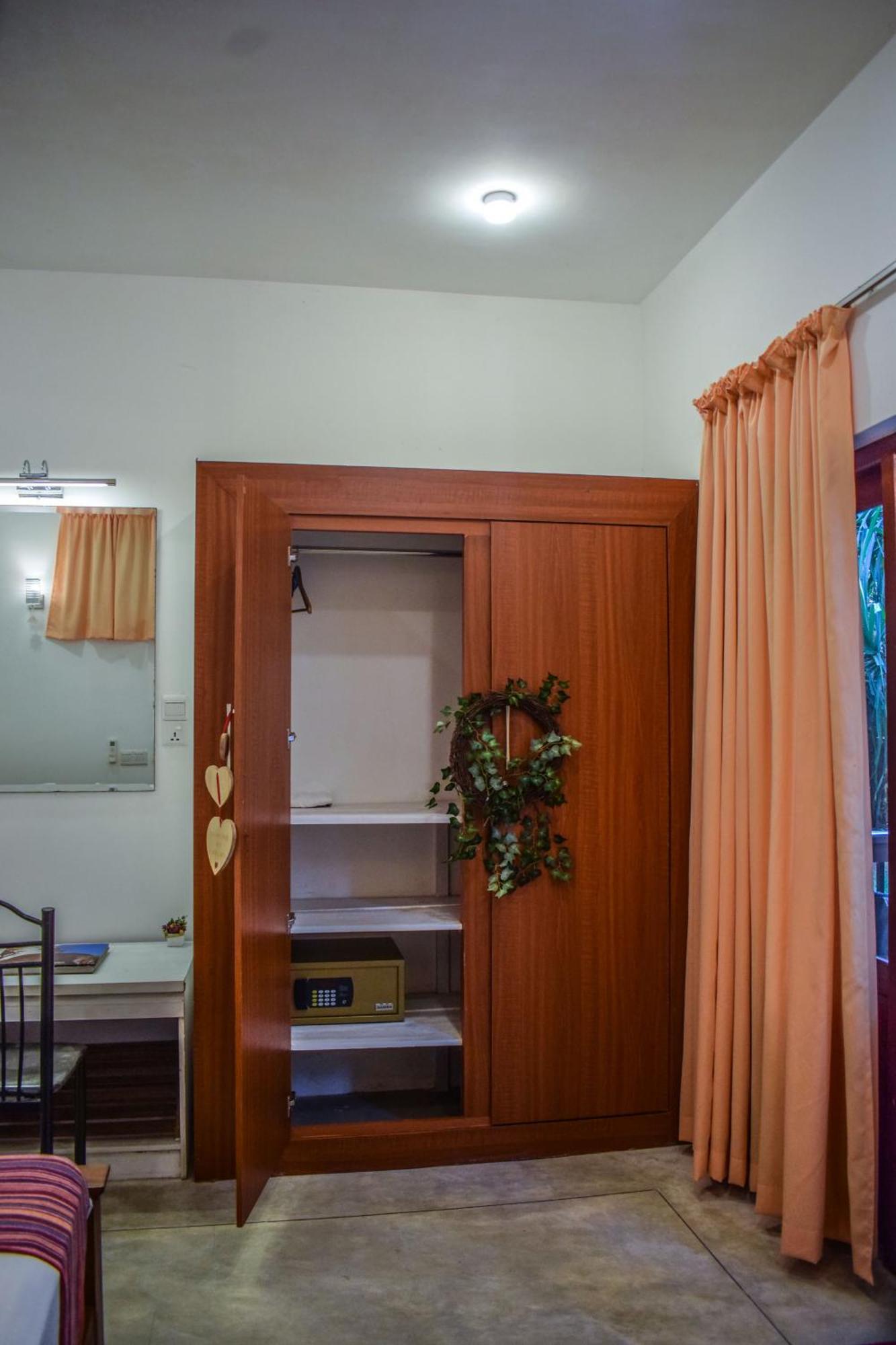 Lawrence Villa Weligama Exterior foto