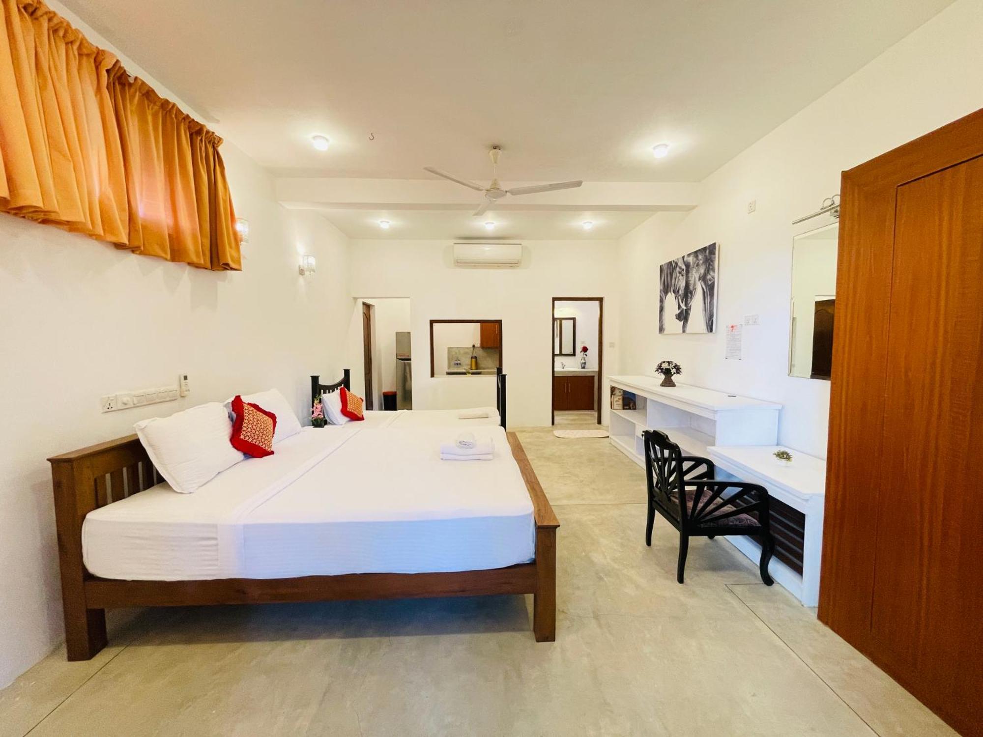 Lawrence Villa Weligama Exterior foto